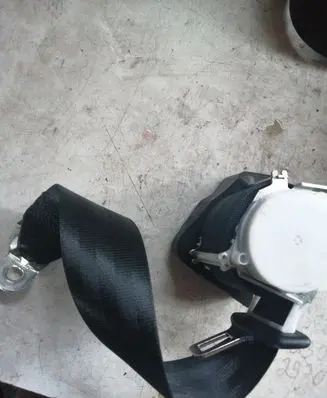 Audi A3 S3 A3 Sportback 8P Rear seatbelt 33035173