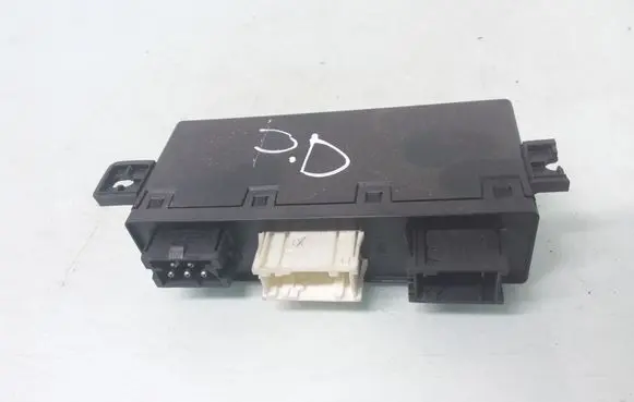 BMW 7 E38 Door control unit/module 8352062 05071710