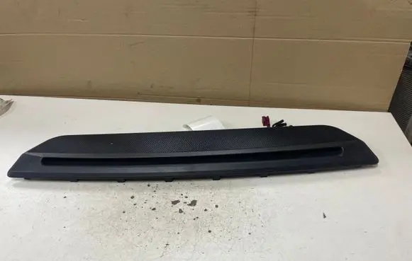 Mercedes-Benz E W212 Third/center stoplight A2126830130