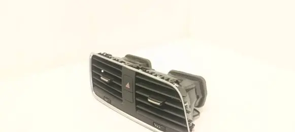 Audi Q3 8U Dash center air vent grill 8U1820951C 8U1820951B