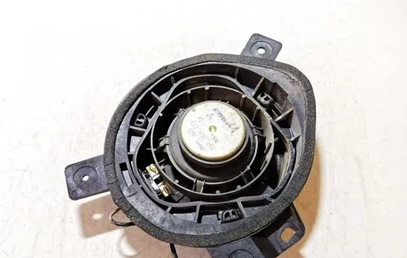Mitsubishi Grandis Front door speaker mr9864 4513b1