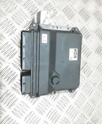 Lexus IS 220D-250-350 Engine control unit/module 1758009481