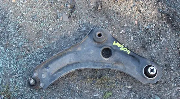 Renault Kangoo III Front control arm