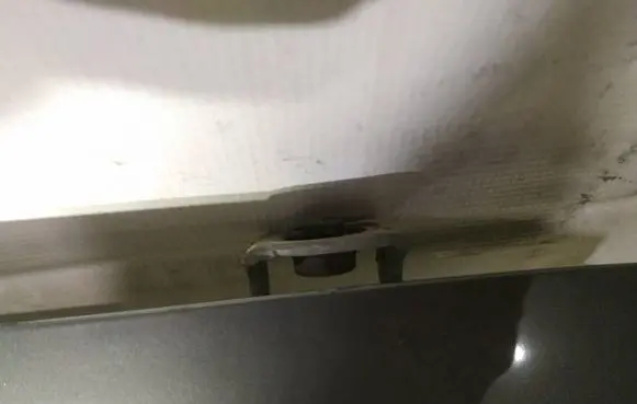 Alfa Romeo Mito Tailgate/trunk/boot hinge