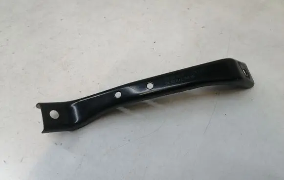 Radiator support slam panel bracket