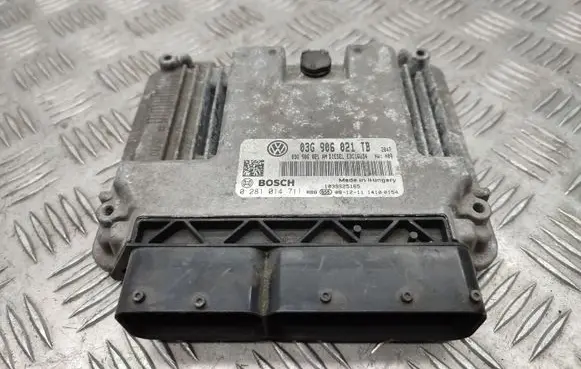 Skoda Octavia Mk2 (1Z) Engine control unit/module 03G906021TB