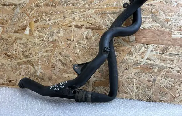BMW 3 E46 Coolant pipe/hose