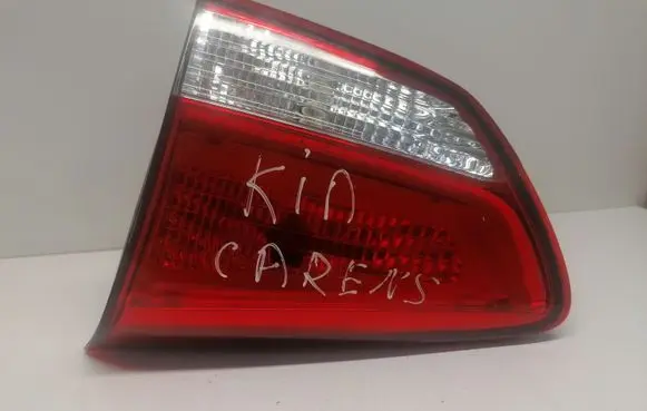KIA Carens II Tailgate rear/tail lights