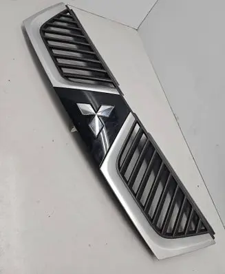 Mitsubishi Outlander Front grill 7450A037ZZ
