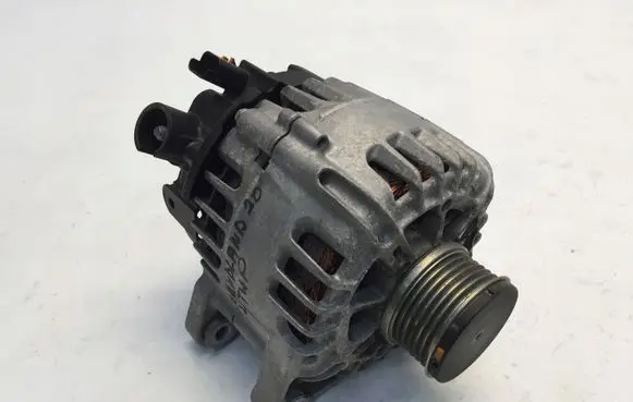 Opel Grandland X Generator/alternator 9826573480