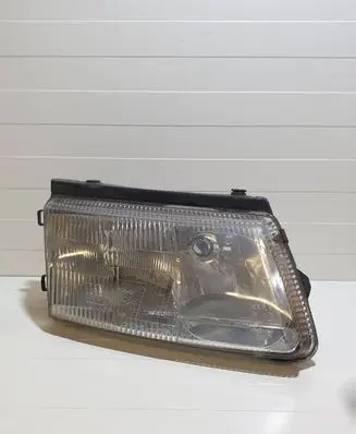 Volkswagen PASSAT B5 Headlight/headlamp 084411125R 081411101R 9975