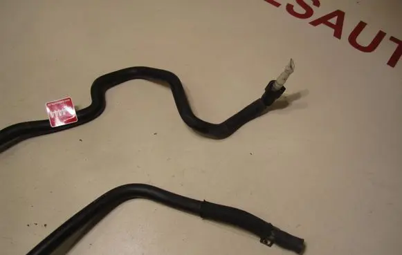 Volkswagen PASSAT B6 Valve vacuum 058133459