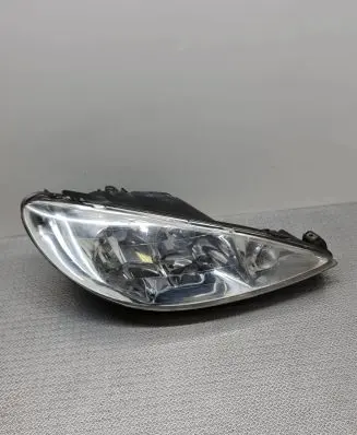 Peugeot 206 Headlight/headlamp 89000520