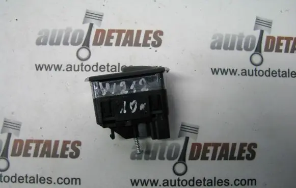Mercedes-Benz C W204 Electric window control switch A2049055502