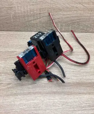 Audi A4 S4 B5 8D Other relay 8D0937503D 8A0937530
