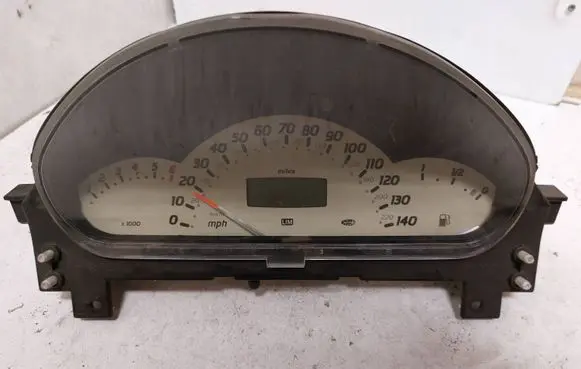Mercedes-Benz A W168 Speedometer (instrument cluster) A1685404611 9808240398 09051649904