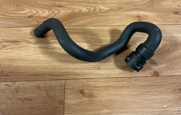 Volvo V70 Engine coolant pipe/hose 5000223