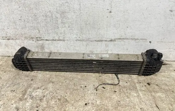 Volvo V50 Intercooler radiator 31317905 H3123004
