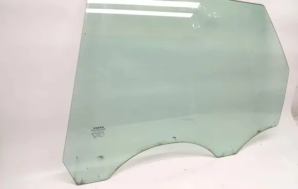 Volvo V50 Rear door window glass 43R001105 E000186 DOT57M20AS2