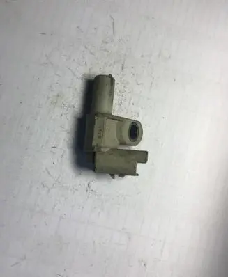 Volvo V50 Camshaft position sensor 9665443580