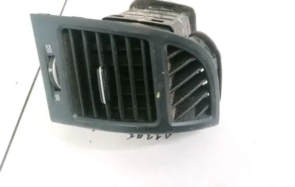 Hyundai Santa Fe Dash center air vent grill 974902B000 97490-2B000