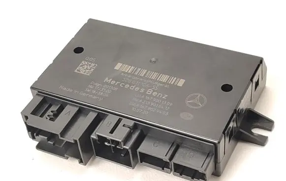 Mercedes-Benz C W205 Tow bar trailer control unit/module 1679001309