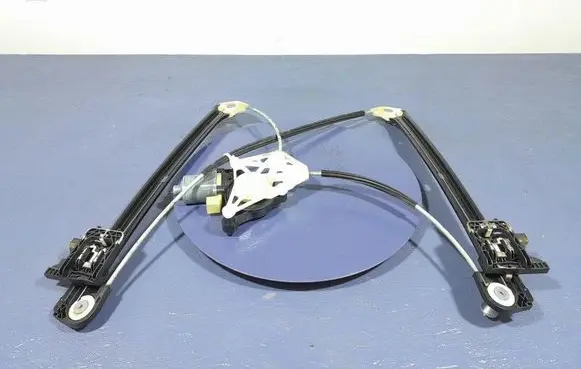 Audi Q7 4L Rear door window regulator with motor 4M0839461A