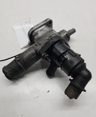 Ford Galaxy Engine coolant pipe/hose 038121133J