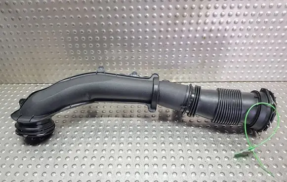 Mercedes-Benz GLB X247 Air intake hose/pipe S26371148 A2600904000 Z12019319