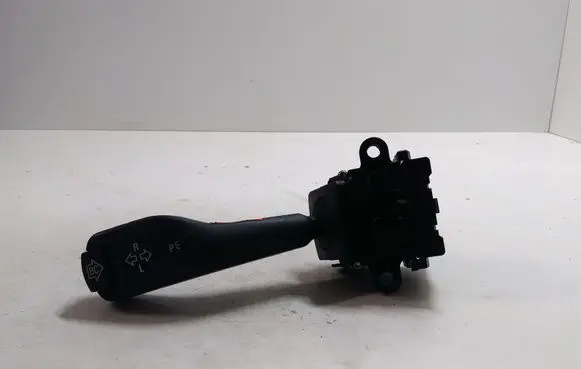 BMW 3 E46 Indicator stalk 8363668M 01104010