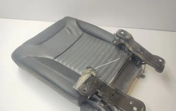 Mercedes-Benz GLE (W166 - C292) Rear seat 