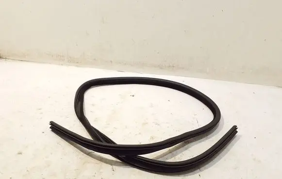 Jaguar XJ X351 Front door rubber seal AW93F20530AB