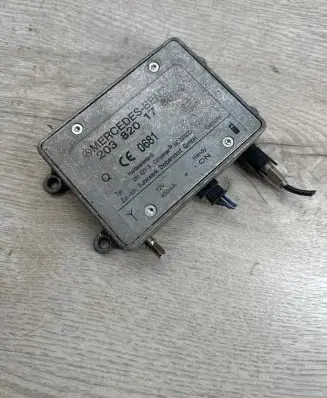 Antenna control unit