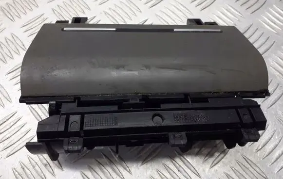 Audi A4 S4 B6 8E 8H Car ashtray 8E0857951F
