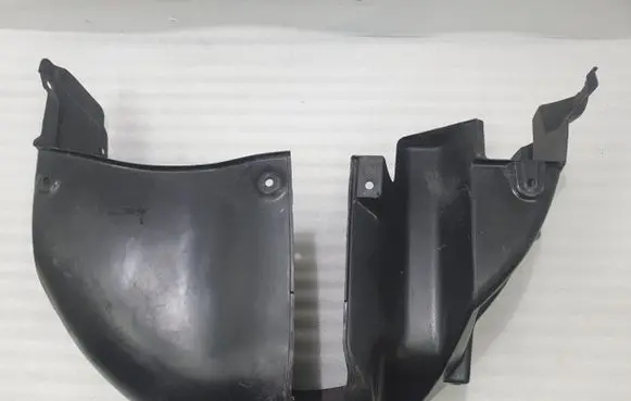 Suzuki Swift I Rear arch fender liner splash guards 75521