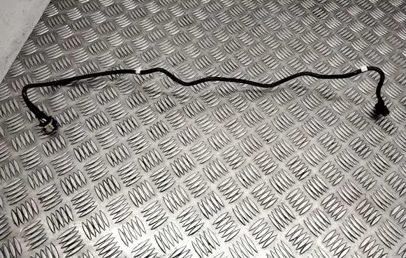 Volvo V70 Fuel line/pipe/hose 31321025