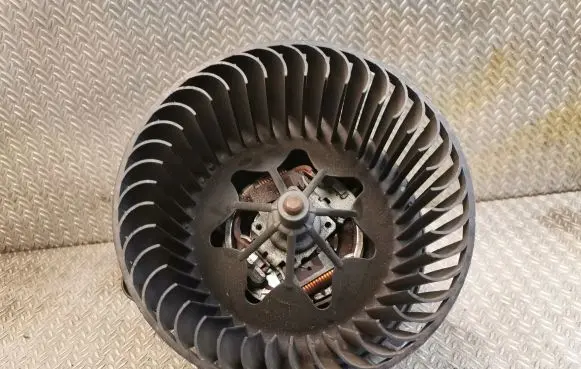 Mini One - Cooper Coupe R56 Heater fan/blower 0075015 990403A