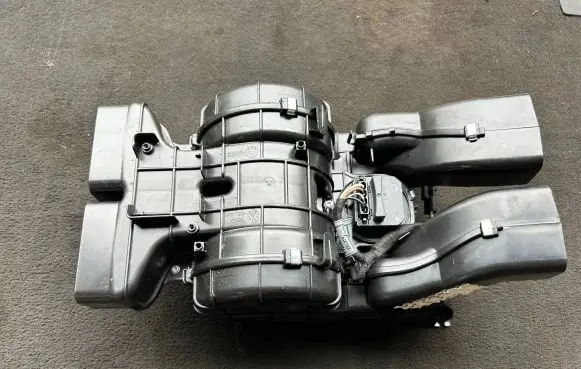 BMW X6 E71 Interior heater climate box assembly 9111024