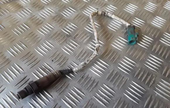 Ford Focus Lambda probe sensor 3M519F472DC 0258006605