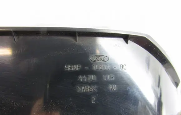 Speedometer (instrument cluster)