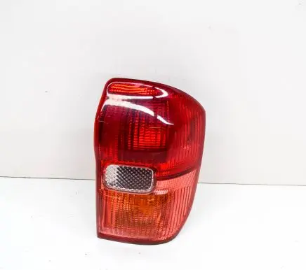 Toyota RAV 4 (XA20) Rear/tail lights