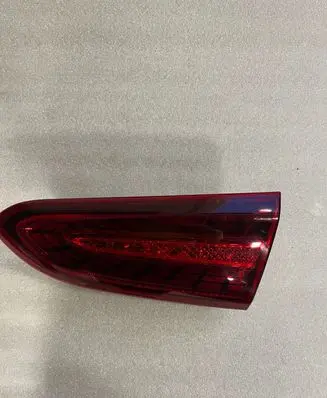Hyundai Santa Fe Tailgate rear/tail lights