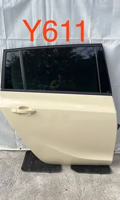 Rear door