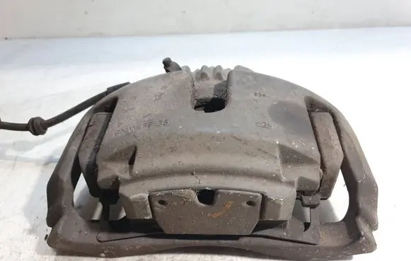BMW 7 F01 F02 F03 F04 Front brake caliper BMW6036