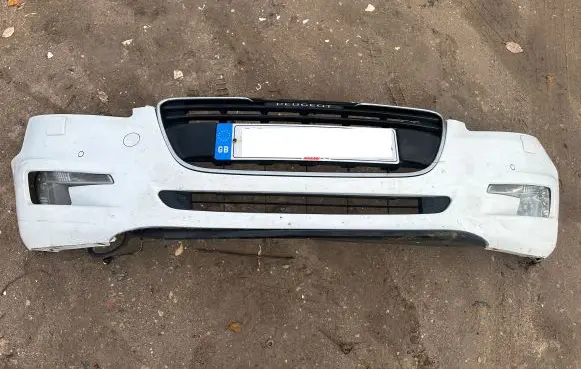 Peugeot 508 Front bumper