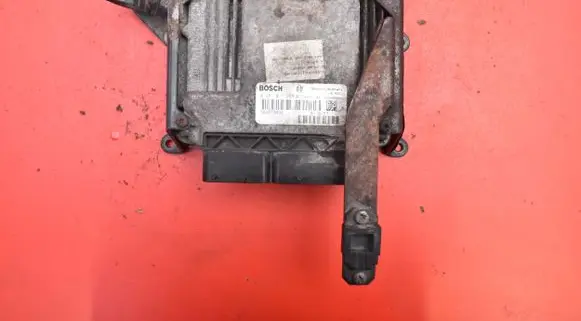 Iveco Daily 3rd gen Engine control unit/module ECU 504073032