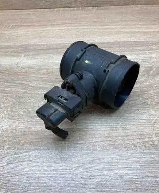 Opel Astra G Mass air flow meter 55350047 0281002620 WithPlug