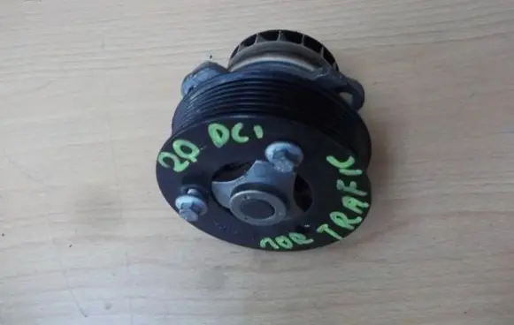 Opel Vivaro Water pump