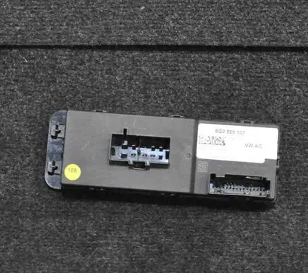 Volkswagen PASSAT B8 Tailgate/trunk control unit/module 5Q0959107