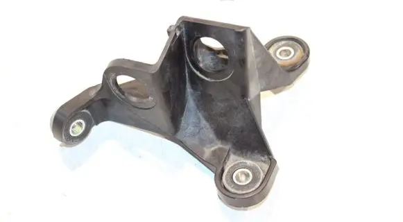 Volkswagen Golf VII Gear shift cable bracket 5Q0711789